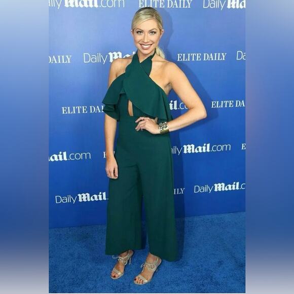 Zara Women Blogger Fave Halter Ruffle Jumpsuit Green  Cropped Legs Size XS NWT - Picture 3 of 15